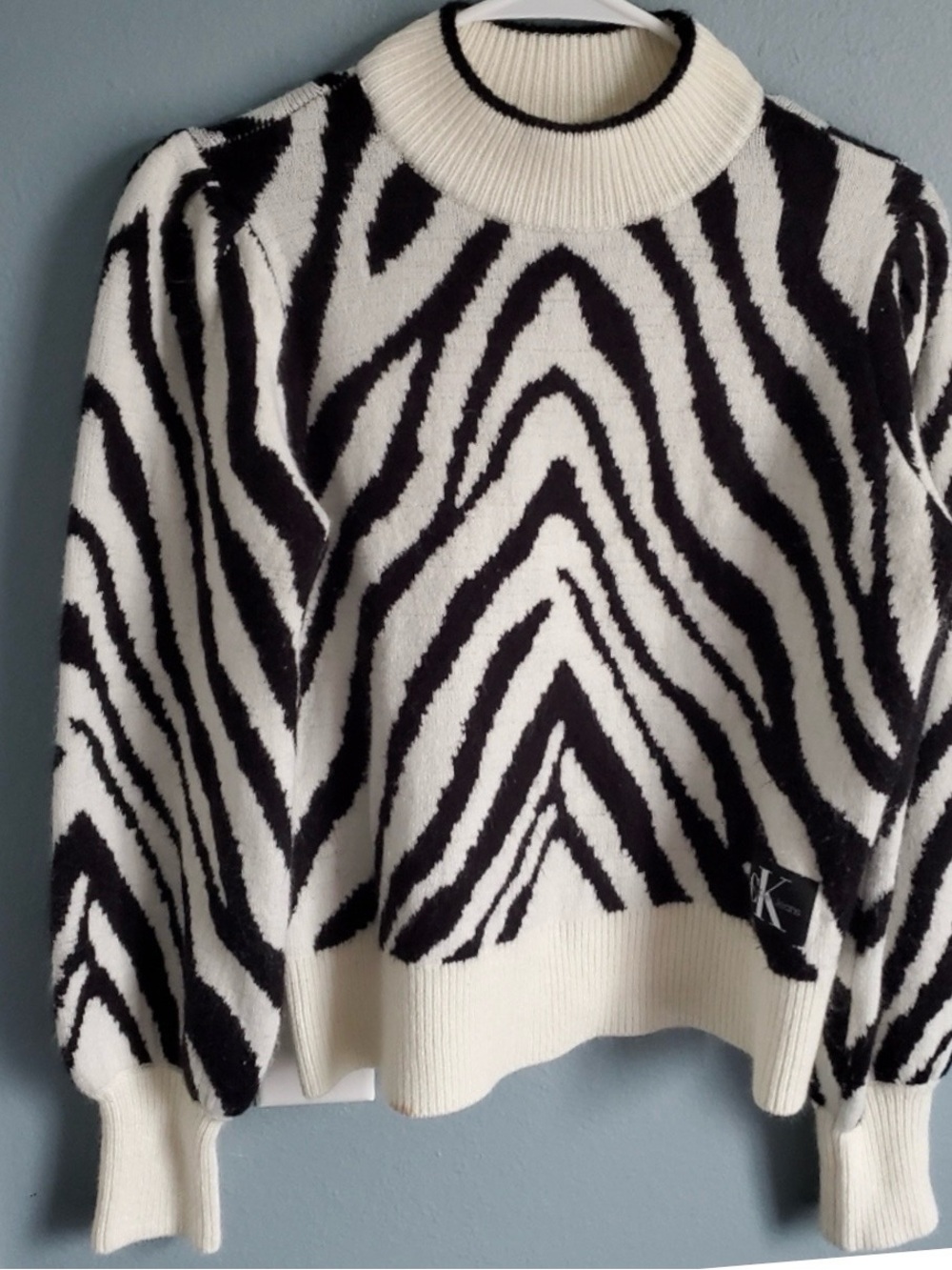 Calvin Klein Jeans Black and Cream Patterned Crewneck Sweater